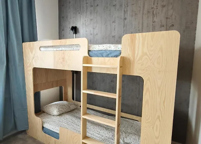 Dzien Dobry Hostel *